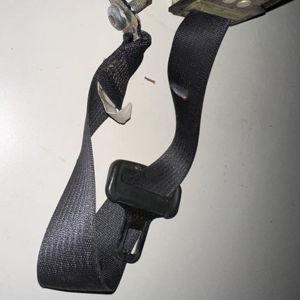 05-09 Ford Mustang Passenger Right RH Rear Seat Seatbelt OEM Black Belt