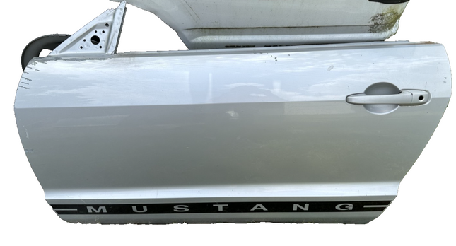 05-09 Ford Mustang Coupe Door Shell Silver Paint Code TL W/ Stripe OEM LH Driver