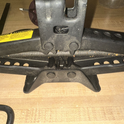 02-06 Toyota Camry Emergency Spare Tire Jack Kit With Lug Wrench OEM Working