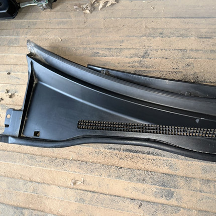 02-06 Toyota Camry Wiper Cowl Grille Trim Panel Piece OEM