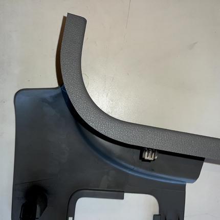 05-09 Ford Mustang Passenger Lower Kick Panel Grey Fuse Box Cover OEM 