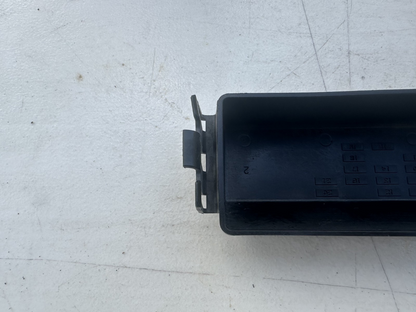 05-09 Ford Mustang BCM Body Control Module Fuse Panel Cover OEM