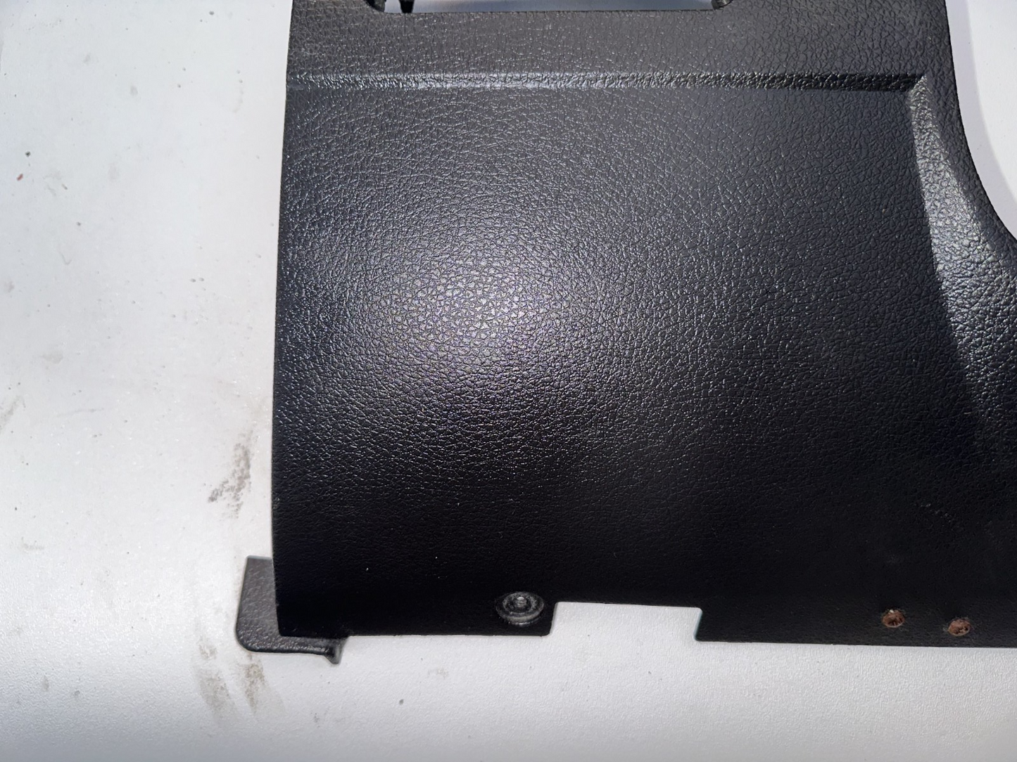 05-09 Ford Mustang Driver Lower Kick Panel Steering Column Cover OEM Black