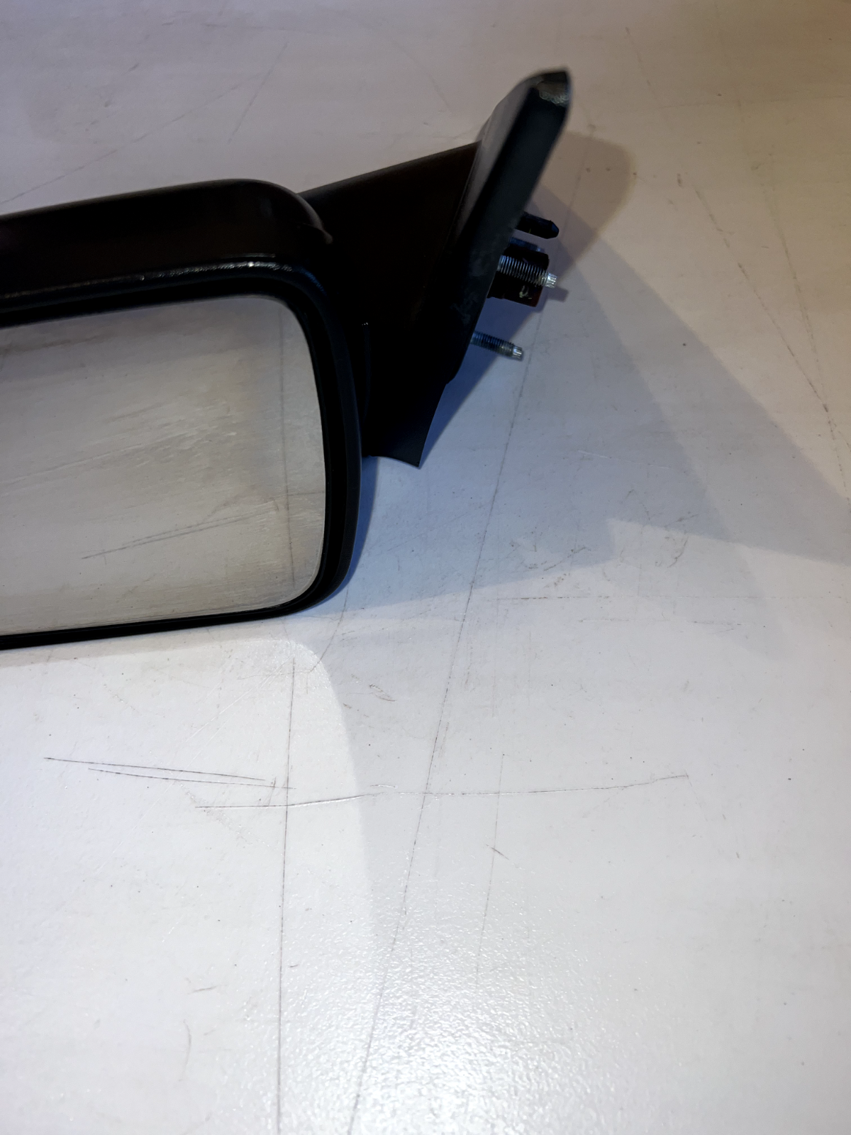 05-09 Ford Mustang Driver Side LH Left Power Side View Mirror Assembly OEM 