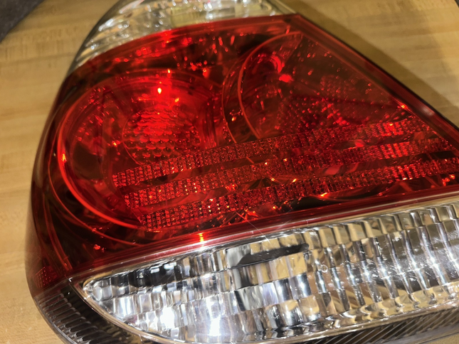 02-06 Toyota Camry Tail Lamp Tail Light RH Passenger OEM With Bulbs And Wiring