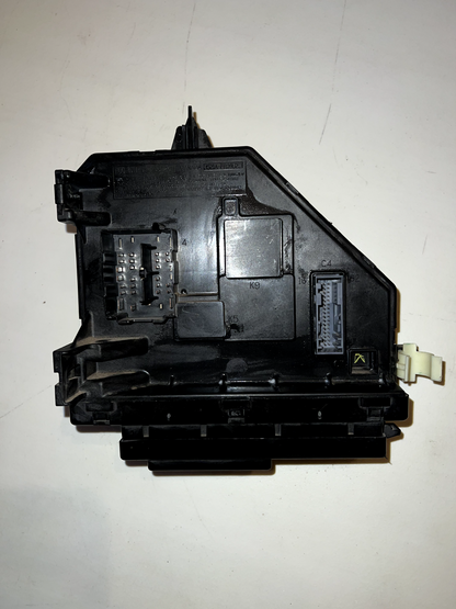 06-07 Ford Explorer Body Control Module BCM Fuse Relay Box OEM 6L2T-14B476-CB