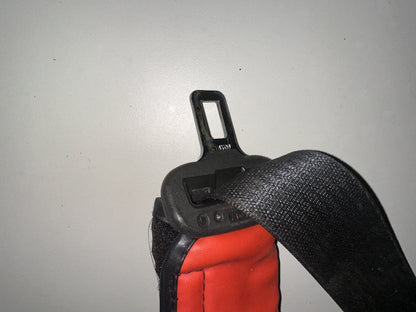 05-06 Ford Mustang Passenger Right RH Front Seatbelt With Trim OEM Black Belt