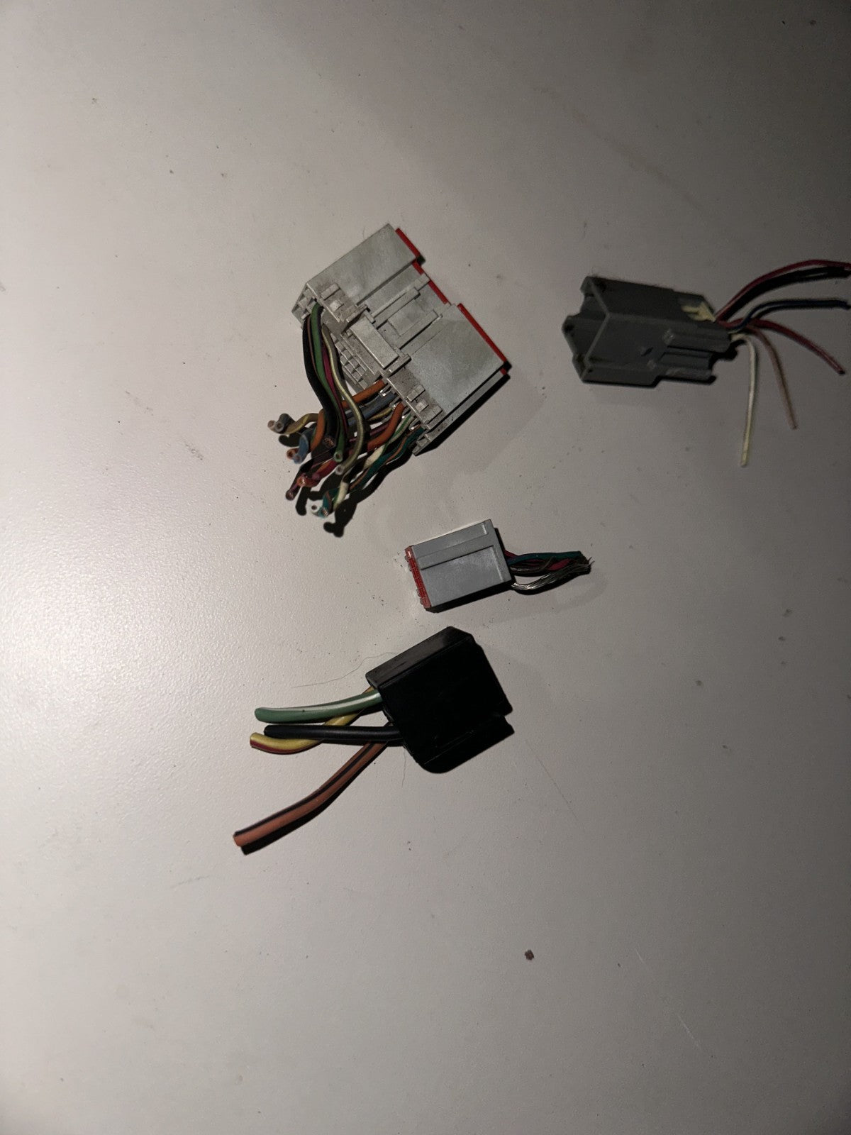 05-07 Ford Mustang Electrical Connector Main Radio Wiring W/ Fan Speed OEM