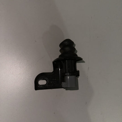 05-09 Ford Mustang Hood Anti-Theft Indicator Switch Plunger In Working Order