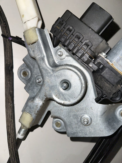 05-09 Ford Mustang Coupe Door Passenger Right RH Window Regulator With Motor OEM