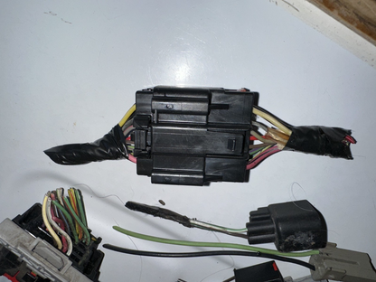 05-09 Ford Mustang Misc. Selection Of Wiring Plugs OEM - From 05 Coupe Mustang