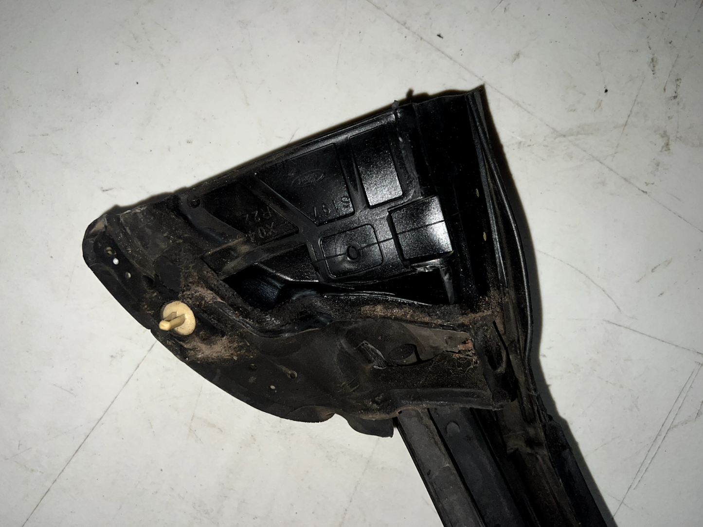 2005-2014 Ford Mustang Upper Door to Body Driver Weather Seal LH Left OEM