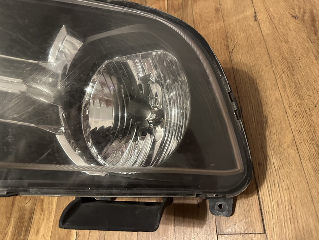 05-09 Ford Mustang Headlight 2012 Style Upgrade PERDE LH Driver