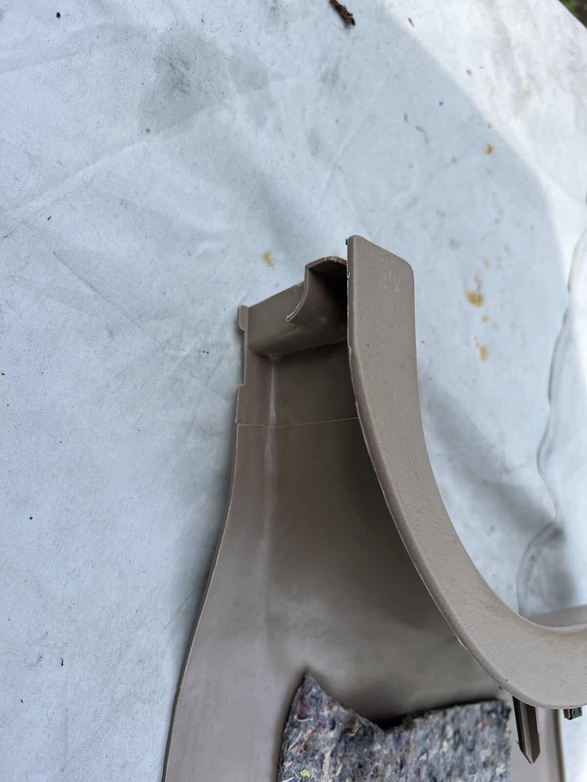 99-04 Ford Mustang RH Passenger Side Kick Panel Interior Trim Tan OEM