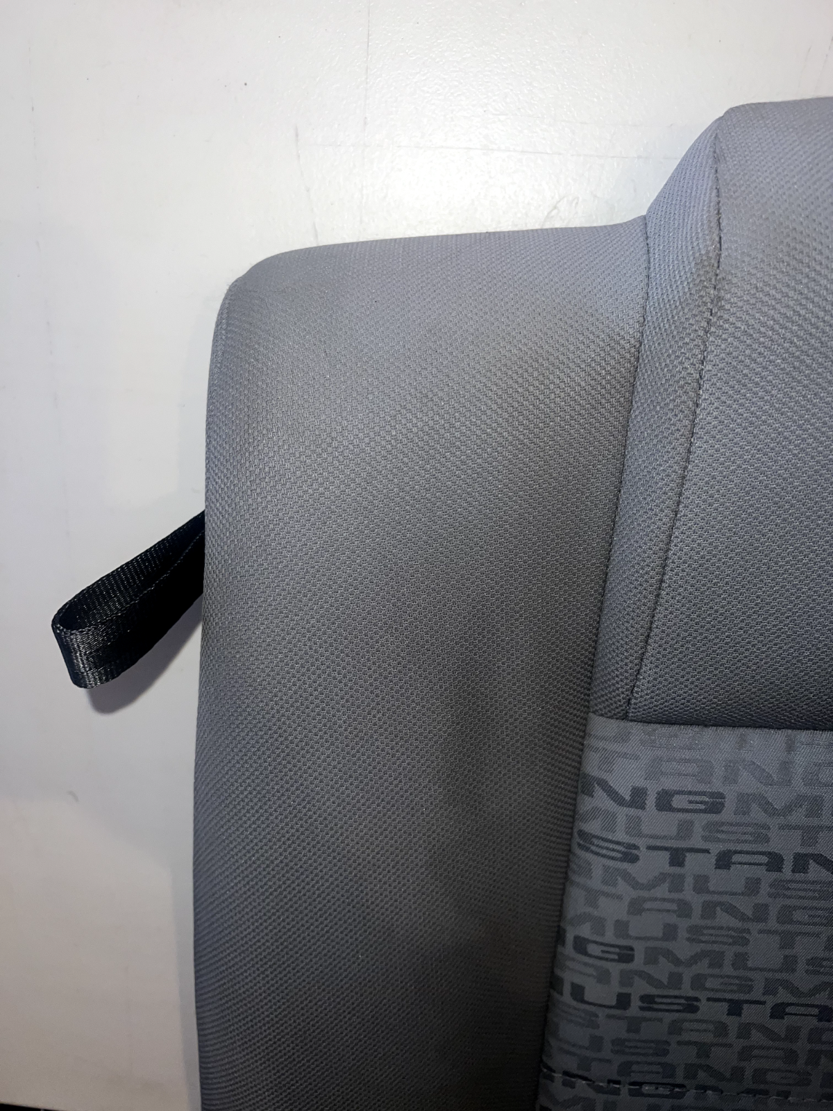 05-09 Ford Mustang Dove Grey Cloth Seat Back RH Passenger OEM 