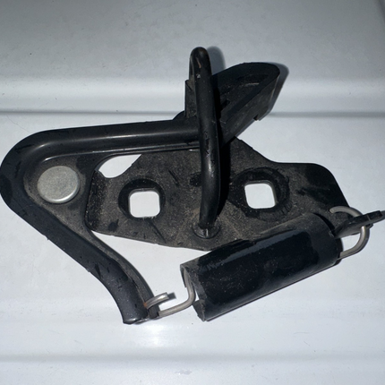 10-14 Ford Mustang Rear Trunk Latch OEM In Working Order