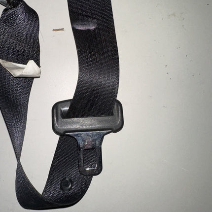 05-09 Ford Mustang Passenger Right RH Rear Seat Seatbelt OEM Black Belt