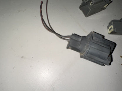 05-06 Ford Mustang Eletrical Connectors Plugs Clips OEM W/ Wires Misc.